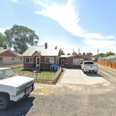 706 Adell Ave, Filer, ID 83328