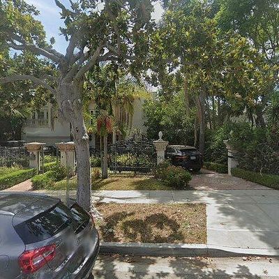 707 N Camden Dr, Beverly Hills, CA 90210