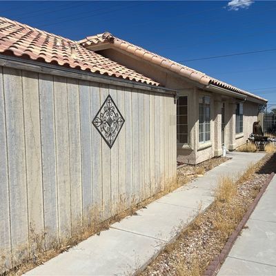 708 Sarajane Ln, Las Vegas, NV 89107