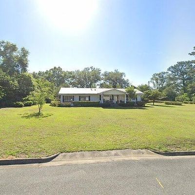 71 Henry Grady Rd, Quincy, FL 32352