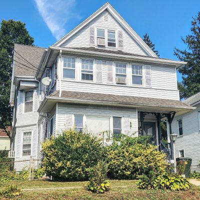 71 West St, New London, CT 06320