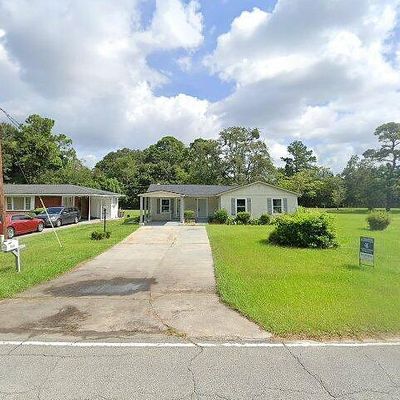 710 Pine St, Darien, GA 31305