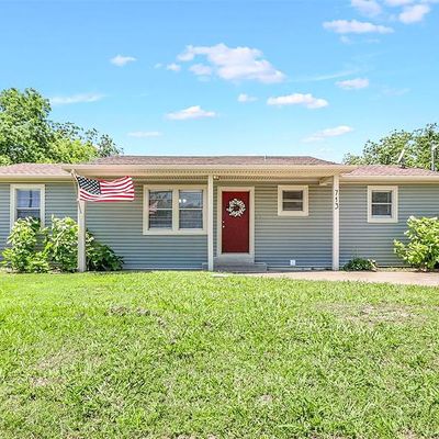 713 Wood St, Royse City, TX 75189