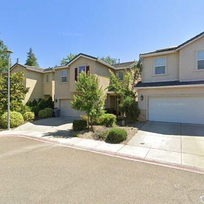 717 Loomis Cir, Folsom, CA 95630