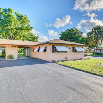 718 Whippoorwill Ln, Delray Beach, FL 33445