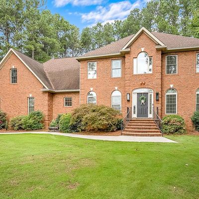 719 Fairway Lakes Rd, Greenwood, SC 29649