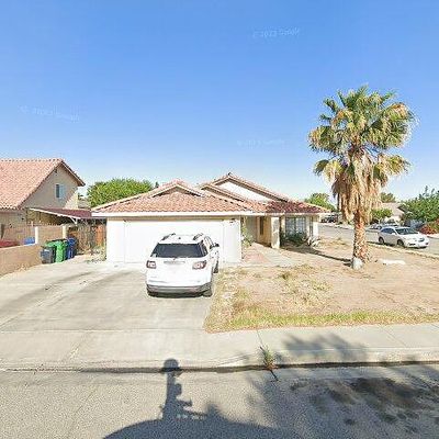 719 Regency Ct, Ridgecrest, CA 93555