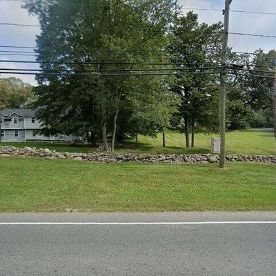 720 Main St N, Southbury, CT 06488