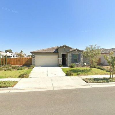 626 Melbourne Way, Lemoore, CA 93245