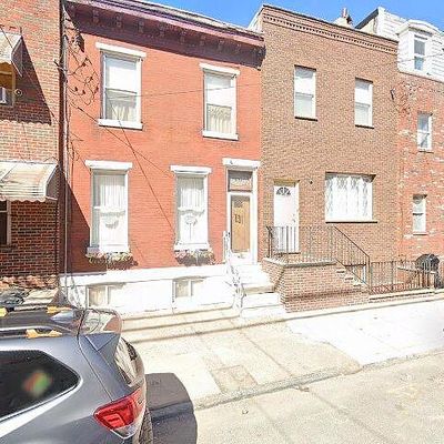 629 Moore St, Philadelphia, PA 19148