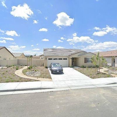 638 Moondance Ln, San Jacinto, CA 92583