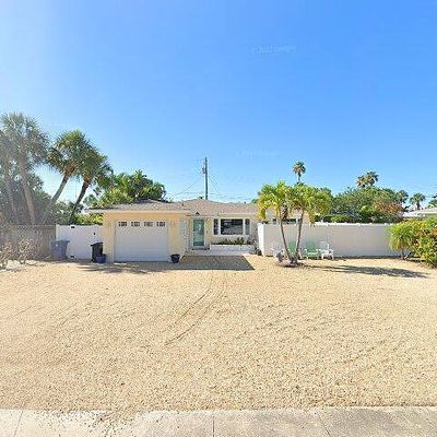 640 78 Th Ave, St Pete Beach, FL 33706