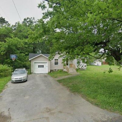 669 Prater Rd, Rossville, GA 30741