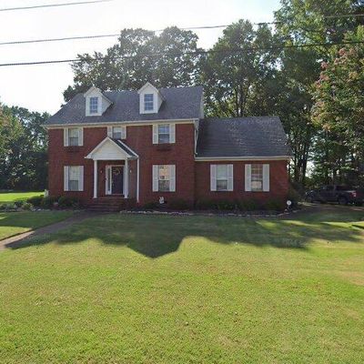 67 Tarkenton Dr, Humboldt, TN 38343