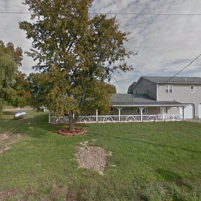 7900 Posey Rd, Carlyle, IL 62231