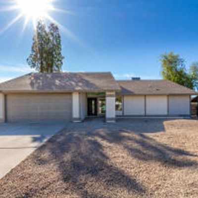 7933 W Dreyfus Dr, Peoria, AZ 85381