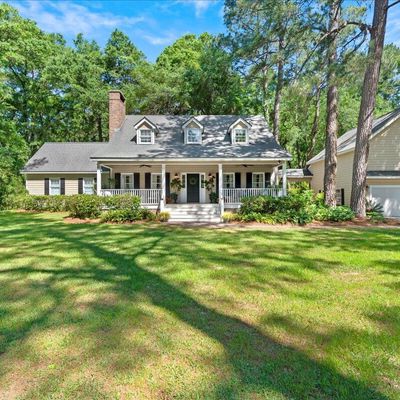 8 Burckmyer Dr, Beaufort, SC 29907