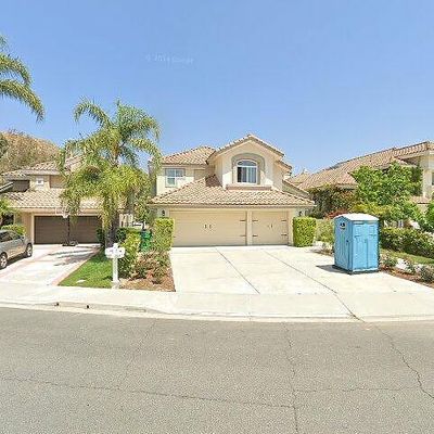 8 Mulberry Ln, Trabuco Canyon, CA 92679