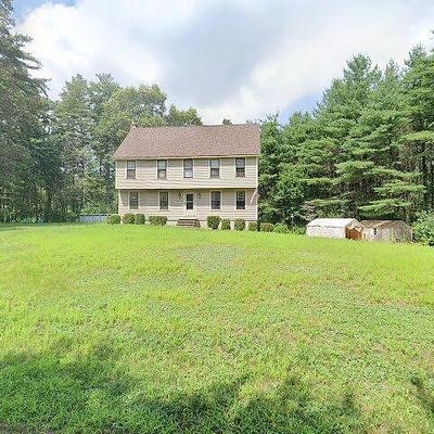 8 Oxford Rd, Windham, NH 03087