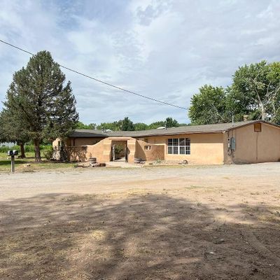 8 Santiago Rd, Peralta, NM 87042