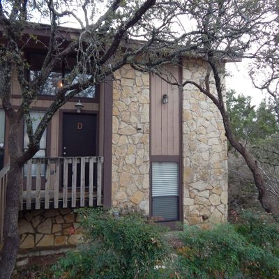 801 Grassy Knl, Horseshoe Bay, TX 78657