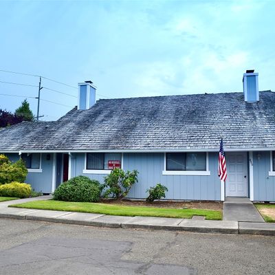 802 N Bakehouse Ct, Sequim, WA 98382