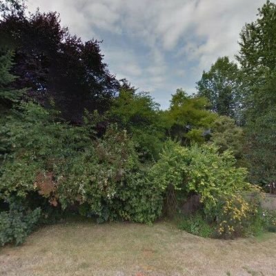 8024 Ne 28 Th St, Hunts Point, WA 98004