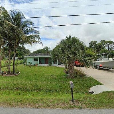 807 Brack Rd, Fort Pierce, FL 34982