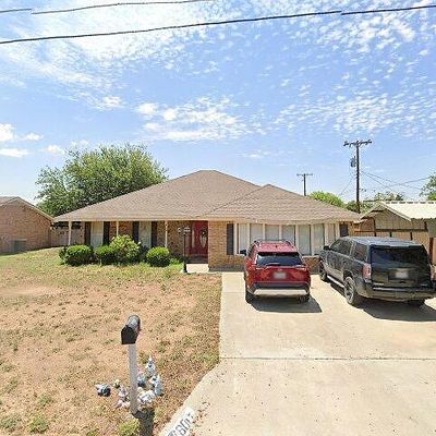 807 Sw Avenue H, Seminole, TX 79360