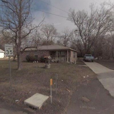 808 Park St, Commerce, TX 75428