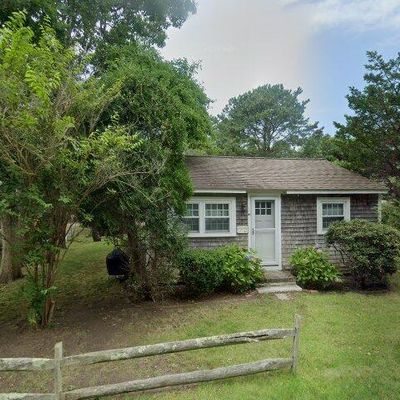 81 Ploughed Neck Rd, East Sandwich, MA 02537