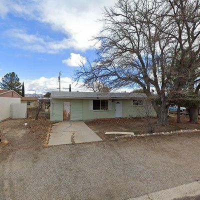 811 N Douglas Ave, Willcox, AZ 85643