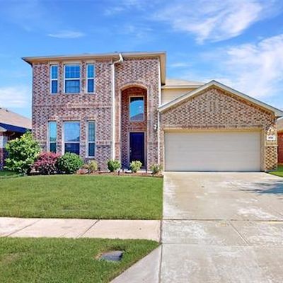 8121 Black Hills Trl, Aubrey, TX 76227