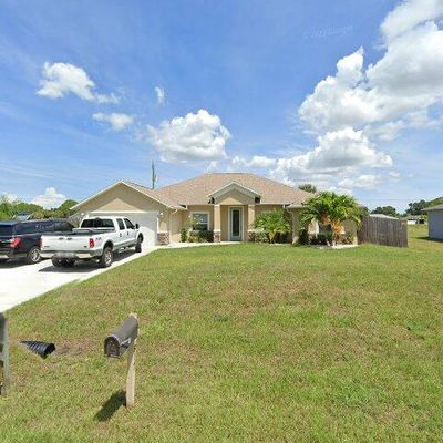 817 Serenade St Nw, Palm Bay, FL 32907