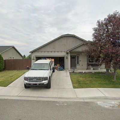 818 W 29 Th Pl, Kennewick, WA 99337