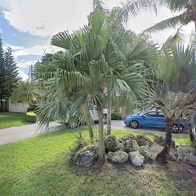 8200 Sw 164 Th St, Palmetto Bay, FL 33157