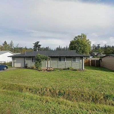 822 Walker Ave, Oak Harbor, WA 98277