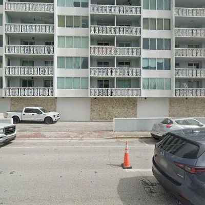 8233 Harding Ave #403, Miami Beach, FL 33141