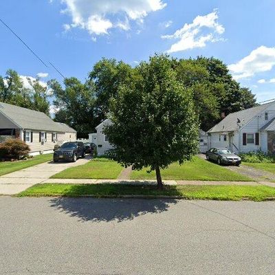 827 Ramapo Ave, Pompton Lakes, NJ 07442