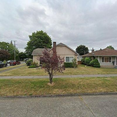 830 J St, Centralia, WA 98531