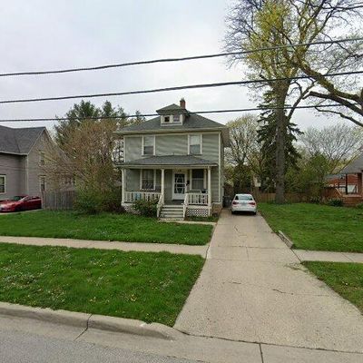 838 Bellevue Ave, Elgin, IL 60120