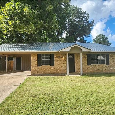 841 Brewton St, Natchitoches, LA 71457