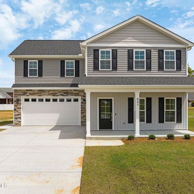 841 Mulligan Dr, Ayden, NC 28513