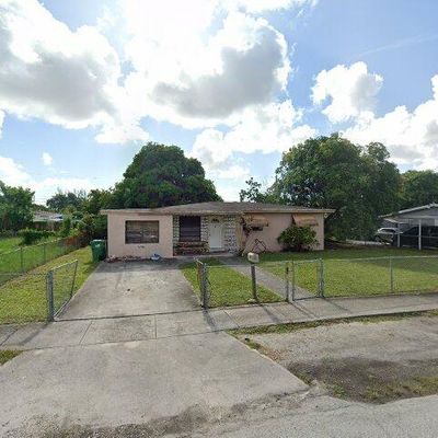 8501 Nw 31 St Ave, Miami, FL 33147