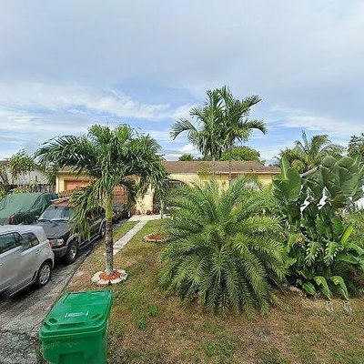 8545 Long Acre Dr, Miramar, FL 33025