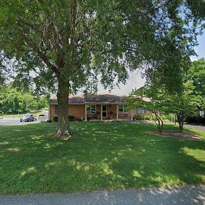 7338 Tinkerview Rd, Roanoke, VA 24019