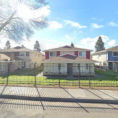 7352 Franklin Blvd #2, Sacramento, CA 95823