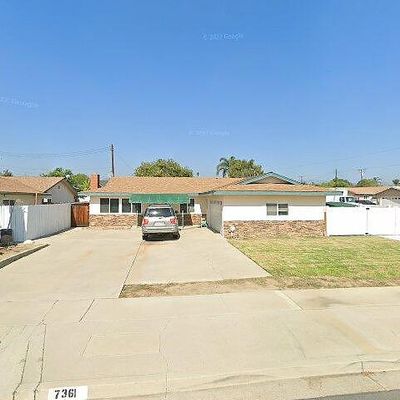 7361 Eisenhower St, Ventura, CA 93003