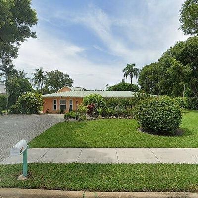 737 Mooring Line Dr, Naples, FL 34102