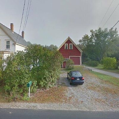 74 Maple St, North Berwick, ME 03906